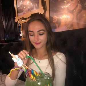 Meet your Posher, Jackie